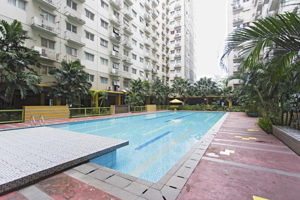 Reddoorz Apartment @ Pulo Gadung Джакарта Екстер'єр фото